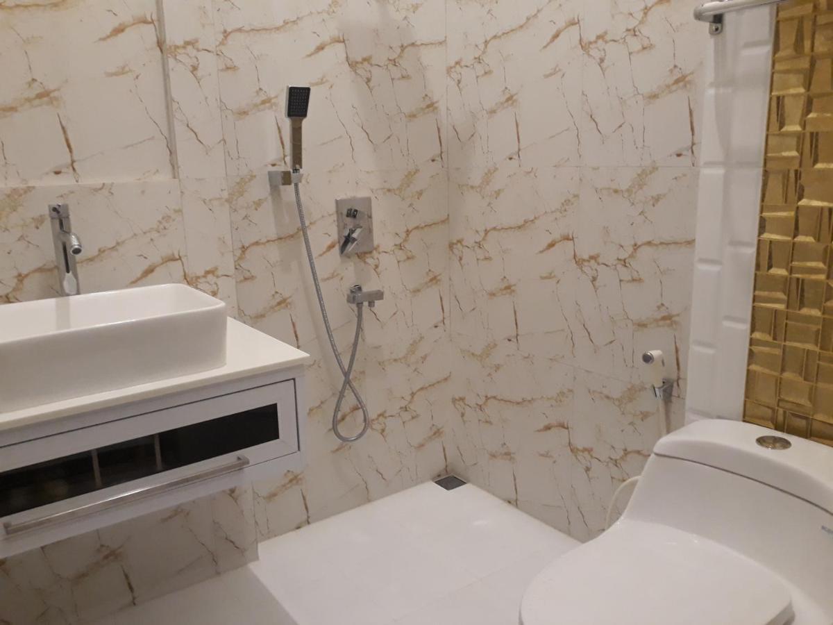 Alsalam Syariah Guesthouse Surakarta  Екстер'єр фото