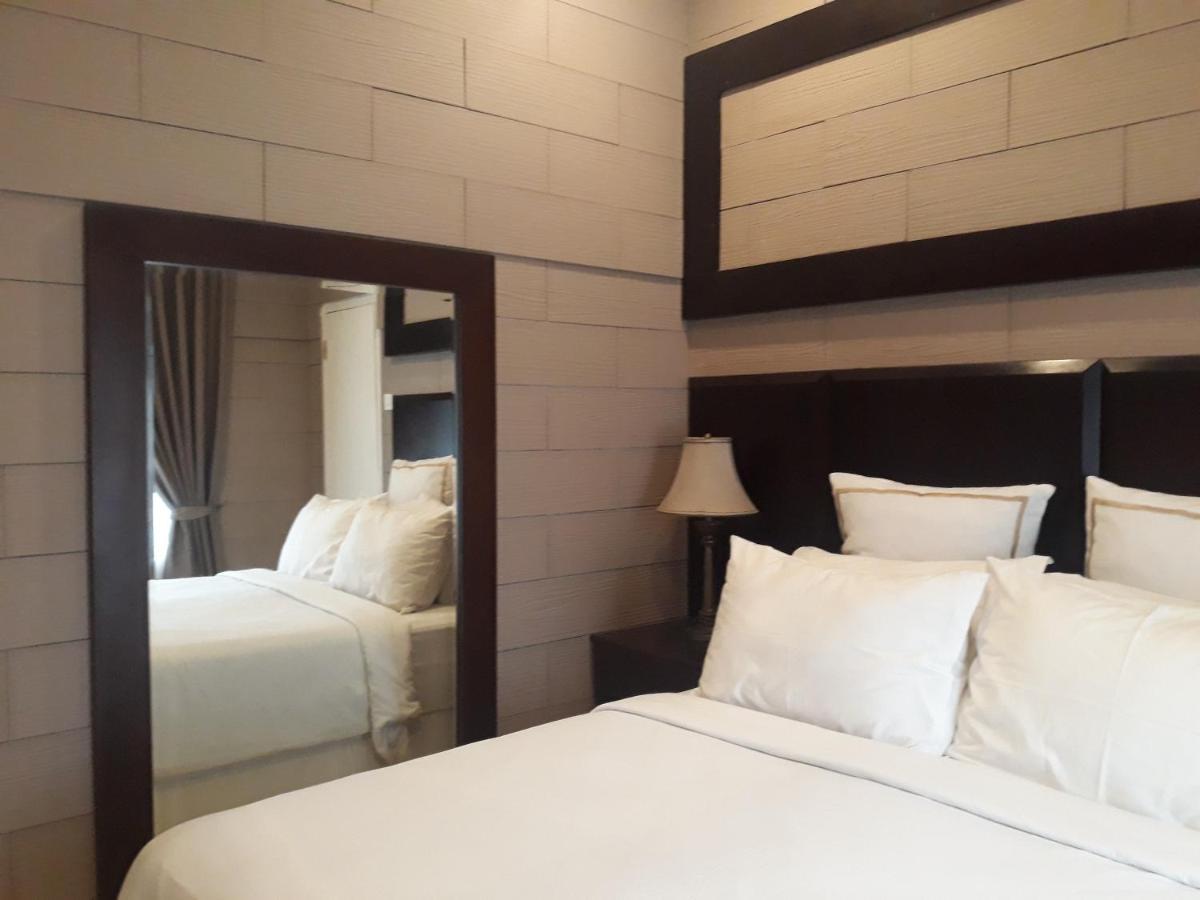 Alsalam Syariah Guesthouse Surakarta  Екстер'єр фото