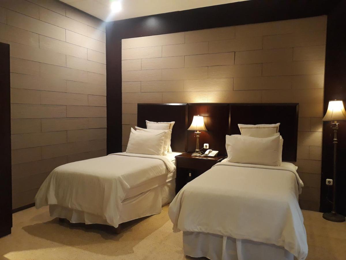Alsalam Syariah Guesthouse Surakarta  Екстер'єр фото