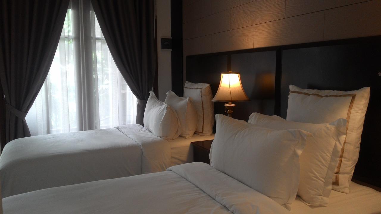 Alsalam Syariah Guesthouse Surakarta  Екстер'єр фото